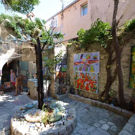 Fani-4 By Interhome *