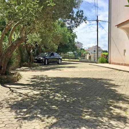 Fani-4 By Interhome * Banjol