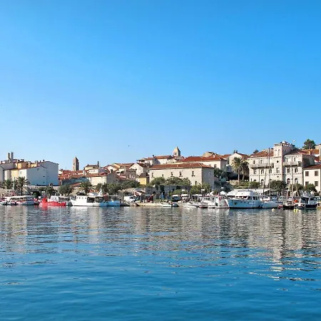 Appartamento Fani-4 By Interhome *